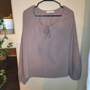 Abercrombie & fitch long sleeve open neck top brown size small
